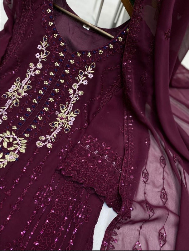 Elegant Embroidered Festive Suit – 3-Piece Set