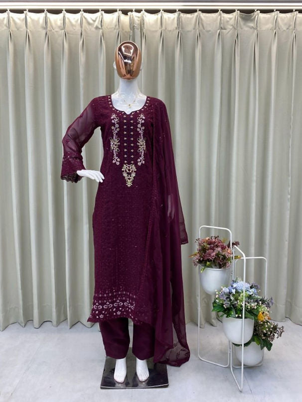 Elegant Embroidered Festive Suit – 3-Piece Set